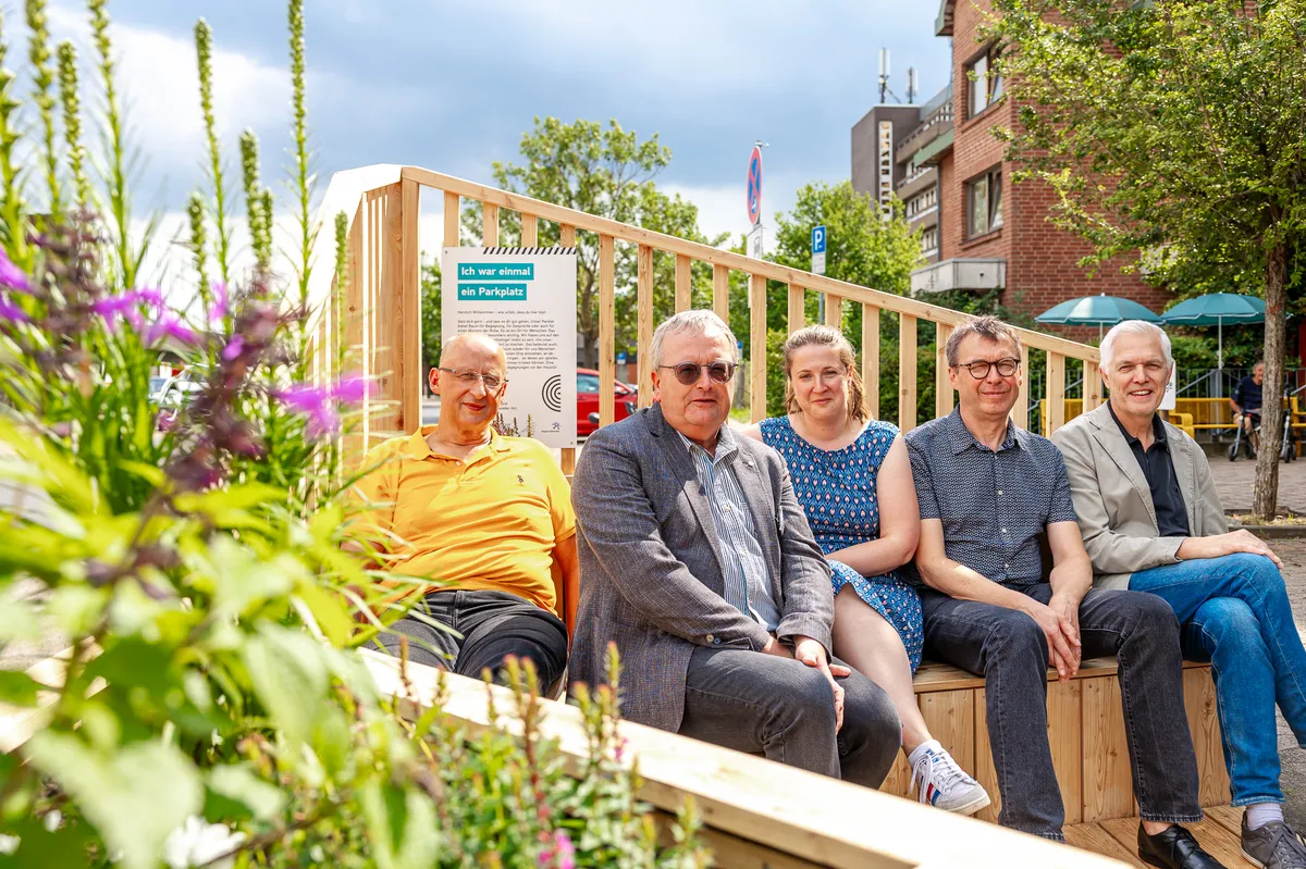 Mobilnetzwerk - Parklets - Sehne 01 Eröffnung 01