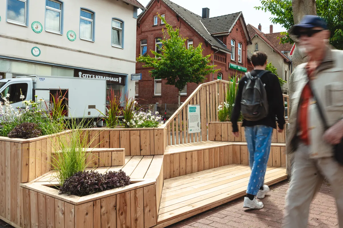 Mobilnetzwerk - Parklets - Barsinghausen 01 Eröffnung 04