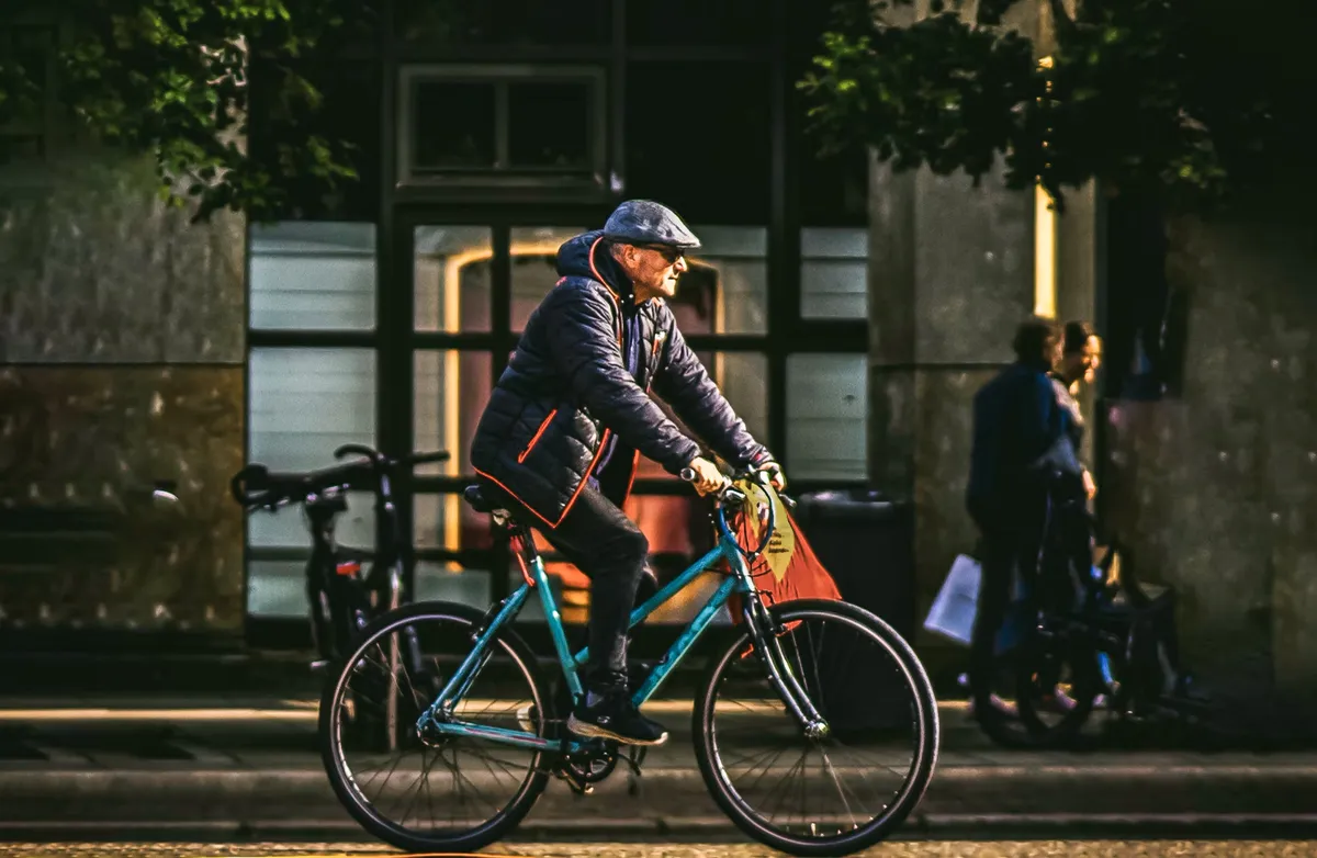 Radverkehr_photo-1726350985882-63f16e454a8e Kopie 2
